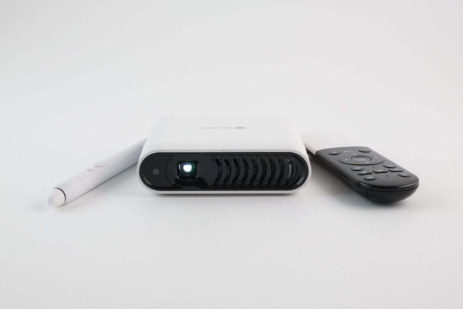 Touchjet Pond 主机、触控笔与 Airmouse 遥控器
